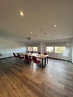 Howard Johnson by Wyndham Funes