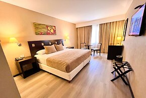 Howard Johnson by Wyndham Funes