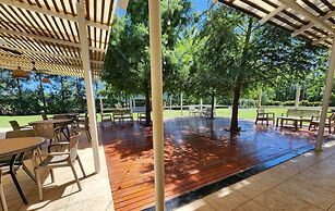 Howard Johnson by Wyndham Funes