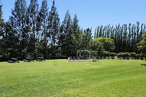 Howard Johnson by Wyndham Funes