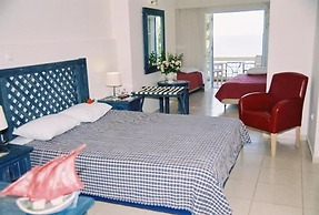 Alonissos Beach Bungalows & Suites Hotel