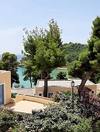 Alonissos Beach Bungalows & Suites Hotel