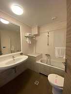 Alonissos Beach Bungalows & Suites Hotel