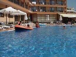 Apart-hotel Happy