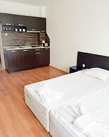 Apart-hotel Happy