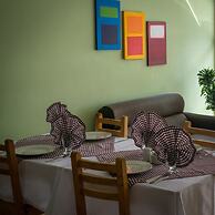 Hotel Portal del Milán