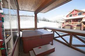 Keremeos Creek Crossing by Apex Accommo