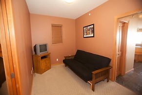 Keremeos Creek Crossing by Apex Accommo