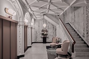 The Godfrey Hotel Boston