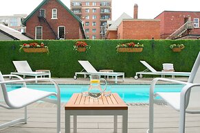 SOHO Residences Lisgar