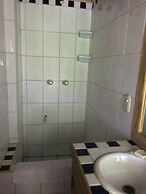 Roatan Bed & Breakfast Apartments