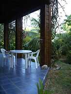 Roatan Bed & Breakfast Apartments