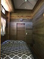 Roatan Bed & Breakfast Apartments