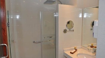 Across Hôtels & Spa Fès