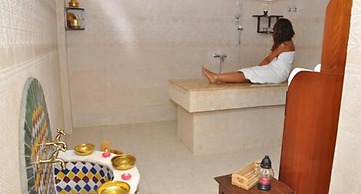 Across Hôtels & Spa Fès