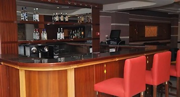 Across Hôtels & Spa Fès