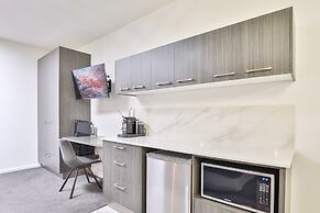 Indulge Apartments CBD