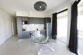 Indulge Apartments CBD