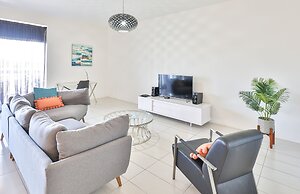 Indulge Apartments CBD