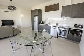 Indulge Apartments CBD