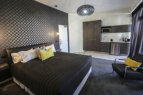 Indulge Apartments CBD