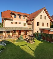 Penzion Krumlov - B&B Hotel