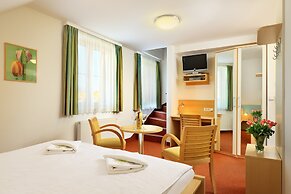 Penzion Krumlov - B&B Hotel