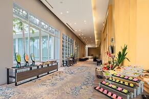 The Idle Hotel and Residence