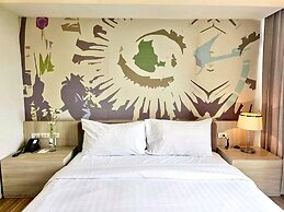 The Idle Hotel and Residence