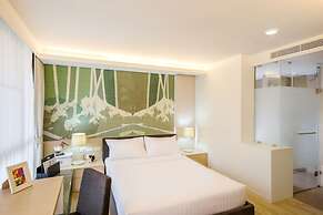 The Idle Hotel and Residence