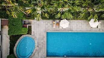 The Idle Hotel and Residence