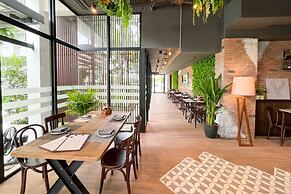 The Idle Hotel and Residence