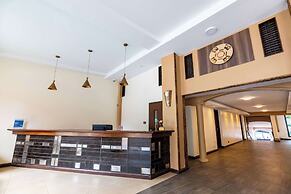 Heri Heights Hotel Apartments, SureStay Collection by BW