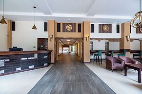 Heri Heights Hotel Apartments, SureStay Collection by BW