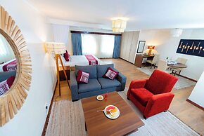 Heri Heights Hotel Apartments, SureStay Collection by BW