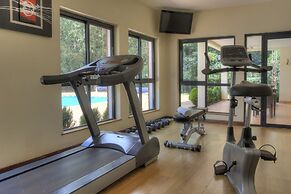 Heri Heights Hotel Apartments, SureStay Collection by BW