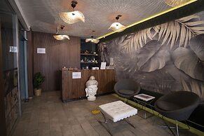 Flora Garden Beach Club - All inclusive