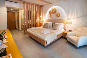 Flora Garden Beach Club - All inclusive