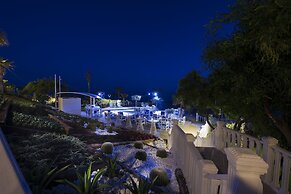 Flora Garden Beach Club - All inclusive