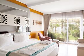 Flora Garden Beach Club - All inclusive