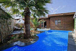 Flora Garden Beach Club - All inclusive