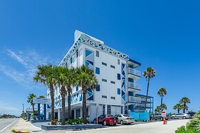 Chateau Mar Beach Resort