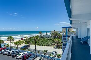 Chateau Mar Beach Resort