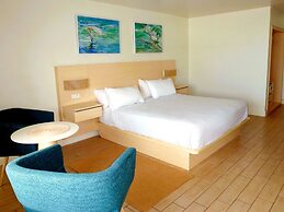 Chateau Mar Beach Resort