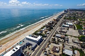 Chateau Mar Beach Resort