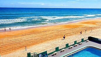 Chateau Mar Beach Resort