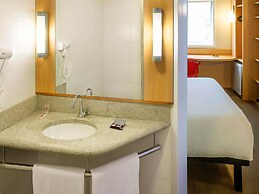 Ibis Imperatriz