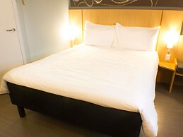 Ibis Imperatriz
