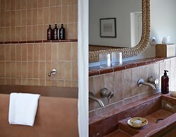 Capelongue, a Beaumier Hotel