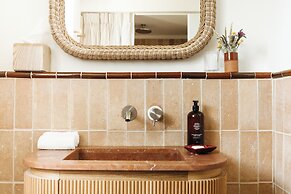 Capelongue, a Beaumier Hotel